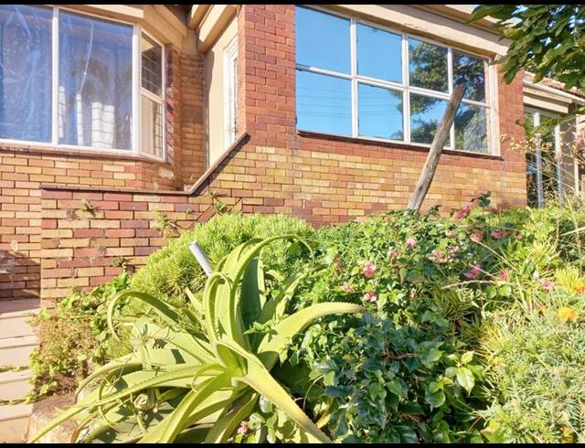 3 BEDROOM HOUSE FOR SALE IN BLUFF